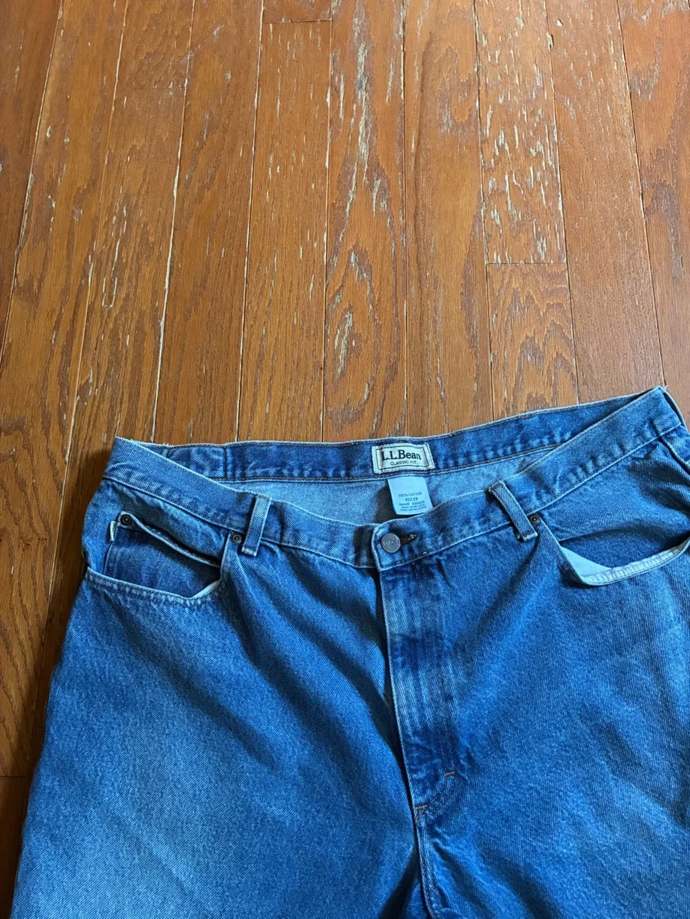 L.L. Bean Men's Straight Jeans in Blue Denim 42x29